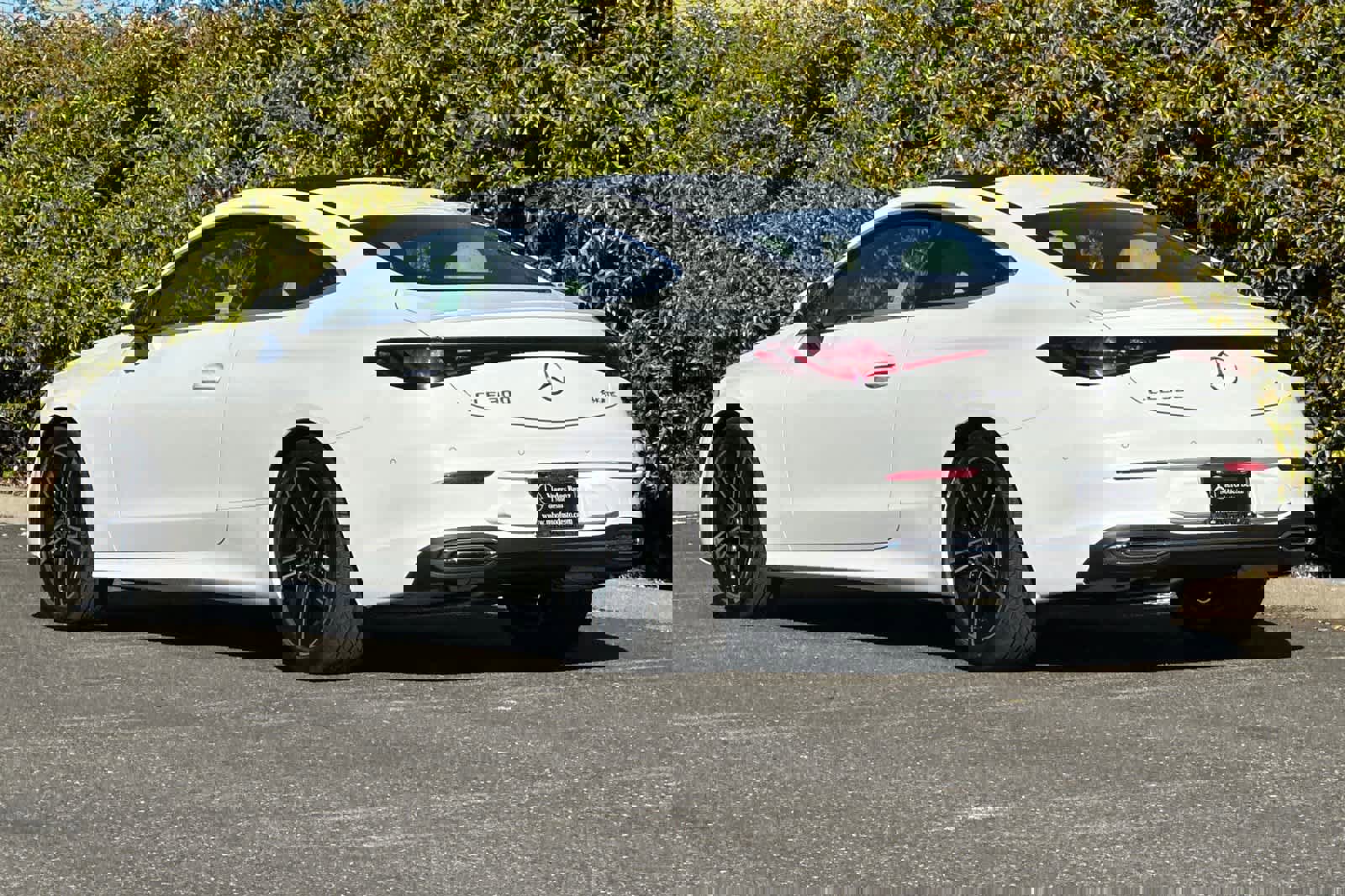 New 2026 Mercedes-Benz CLE 300 4MATIC Coupe image 5