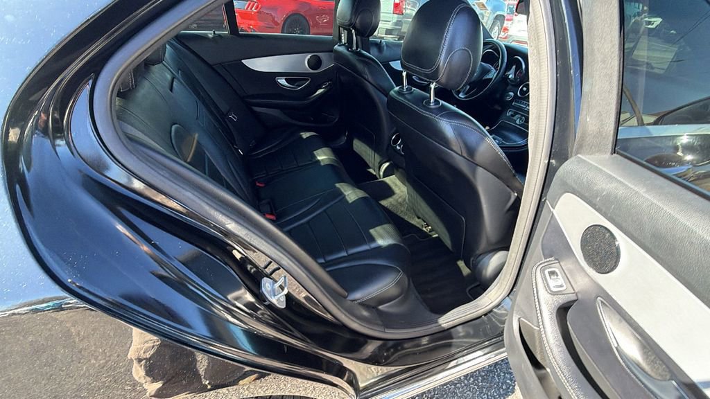 Used 2018 Mercedes-Benz C 300 Sedan image 19