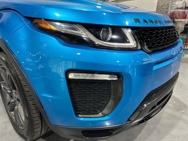 Used 2018 Land Rover Range Rover Evoque SE Premium AWD/4WD image 21