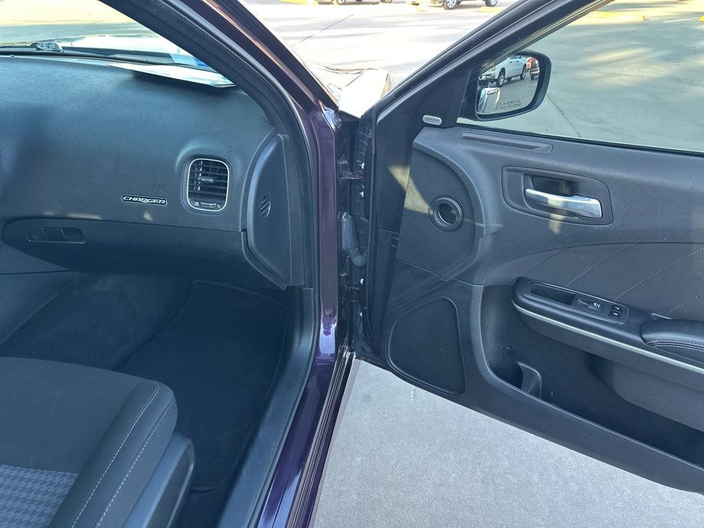 Used 2021 Dodge Charger R/T image 9