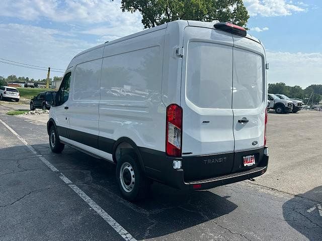 New 2027 Ford Transit 250 148 Medium Roof w/ Load Area Protection Package RWD image 5