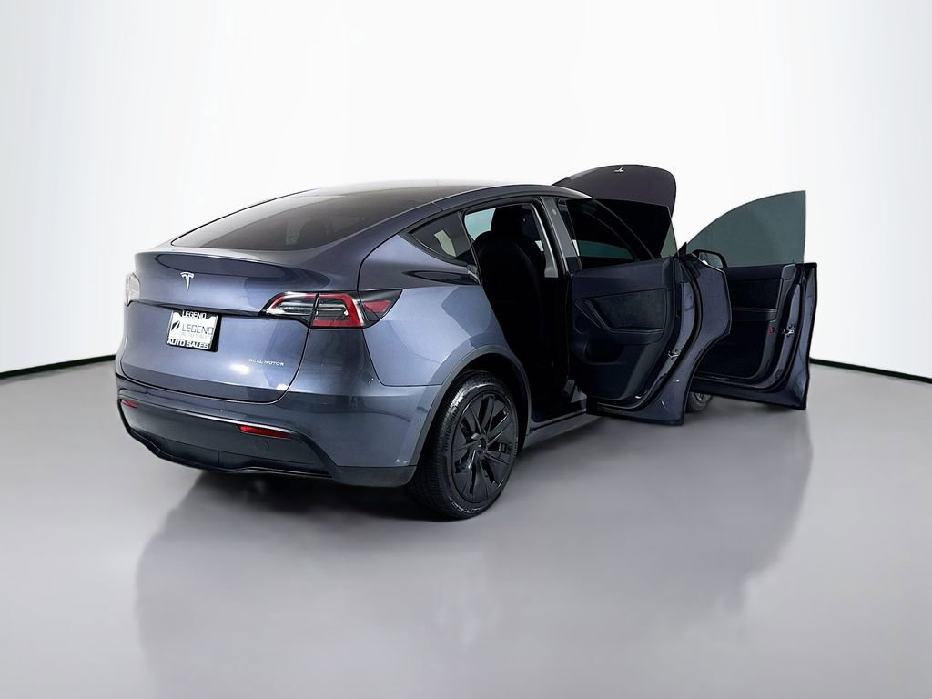Used 2022 Tesla Model Y Long Range AWD/4WD image 33