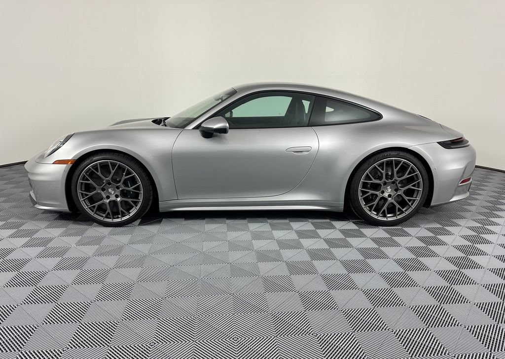 Certified 2025 Porsche 911 Carrera S RWD image 2