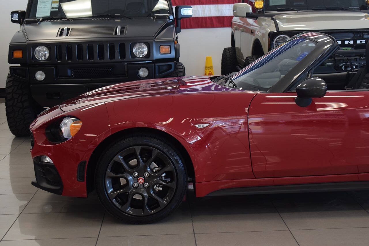 Used 2020 FIAT 124 Spider Abarth w/ Convenience Group RWD image 23
