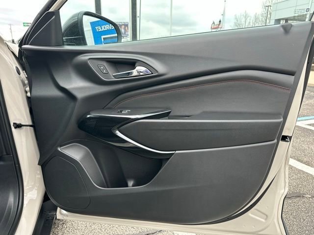 New 2026 Chevrolet Trax RS w/ Driver Confidence Package FWD image 10