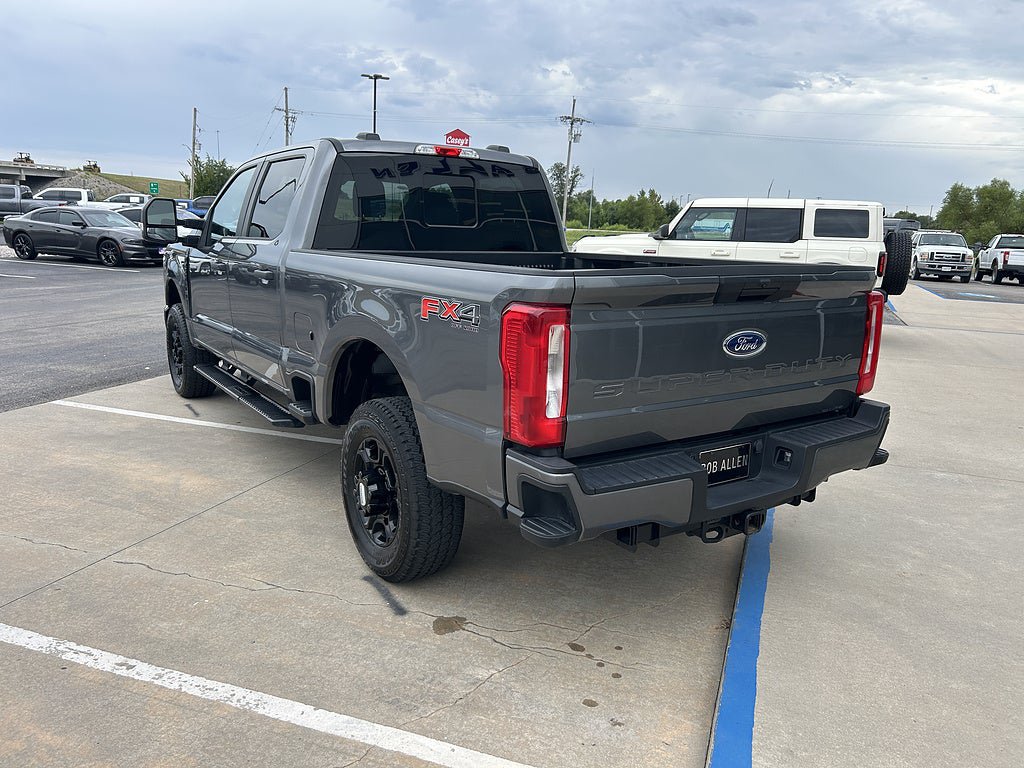 Used 2026 Ford F250 XL w/ STX Appearance Package AWD/4WD image 3