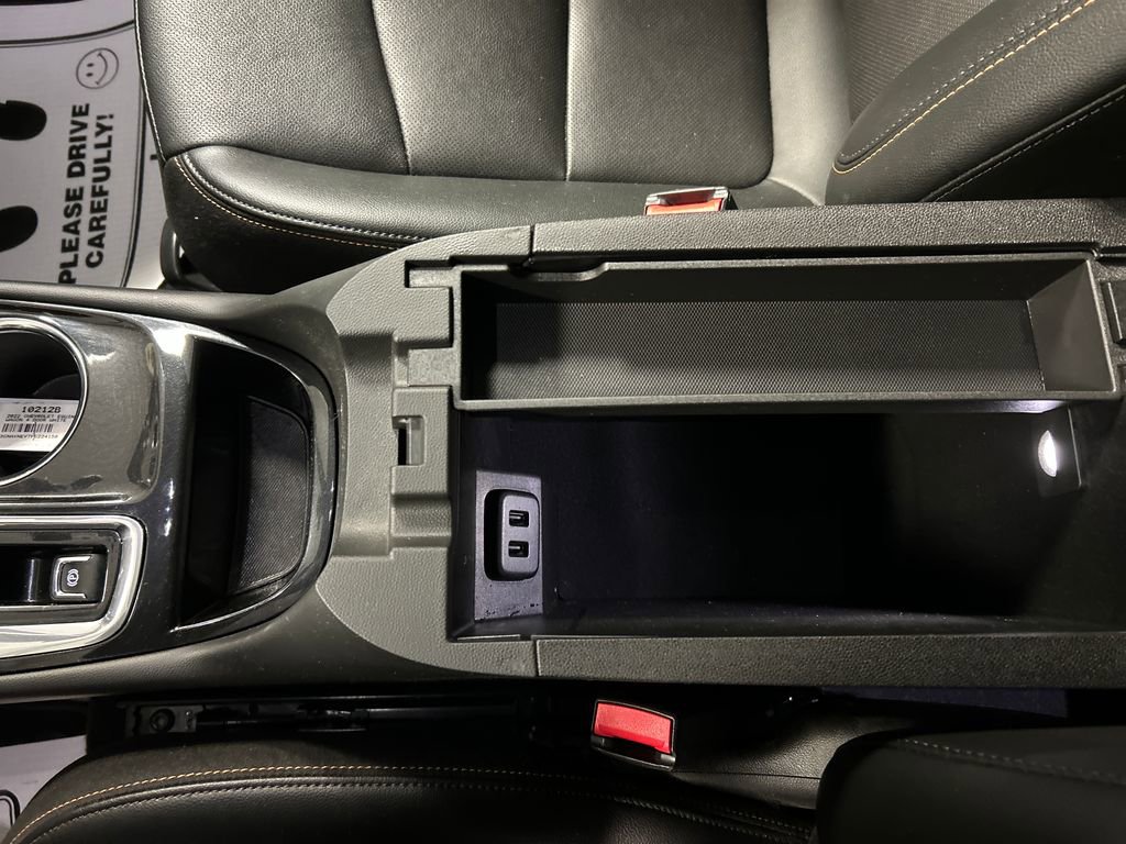 Used 2022 Chevrolet Equinox Premier image 21