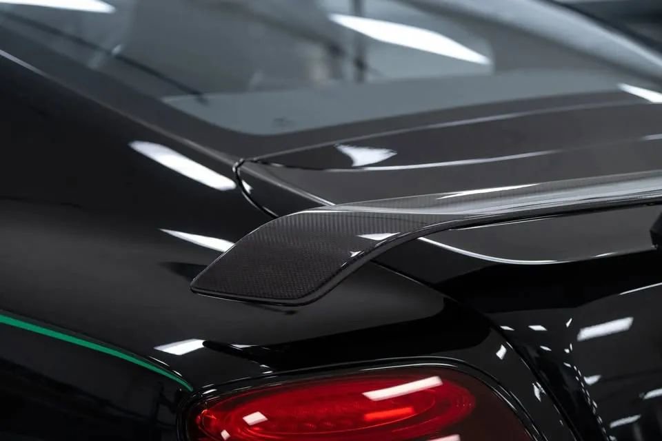 Used 2015 Bentley Continental GT3-R image 4