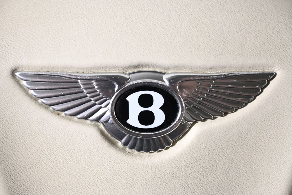 Used 2017 Bentley Flying Spur S V8 AWD/4WD image 40