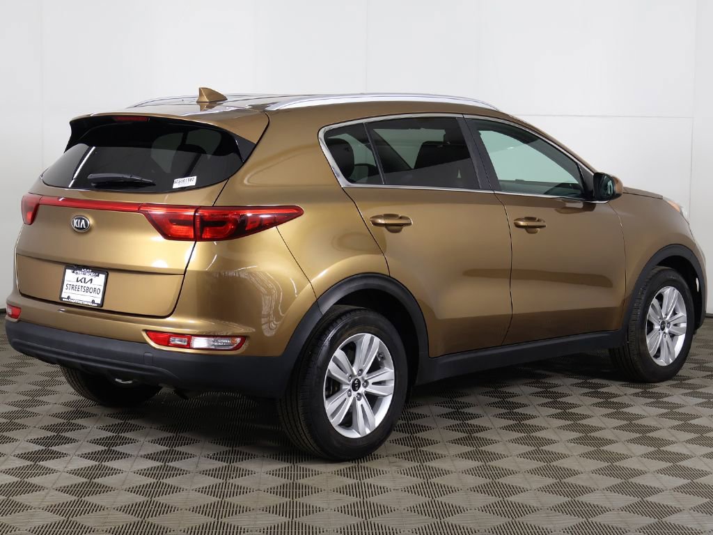 Used 2019 Kia Sportage LX w/ Option Group 017 FWD image 8