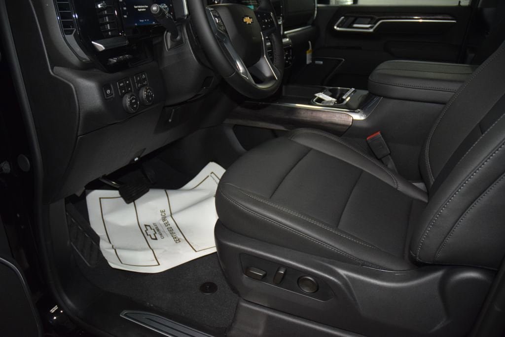 New 2026 Chevrolet Silverado 3500 LTZ w/ LTZ Plus Package AWD/4WD image 42