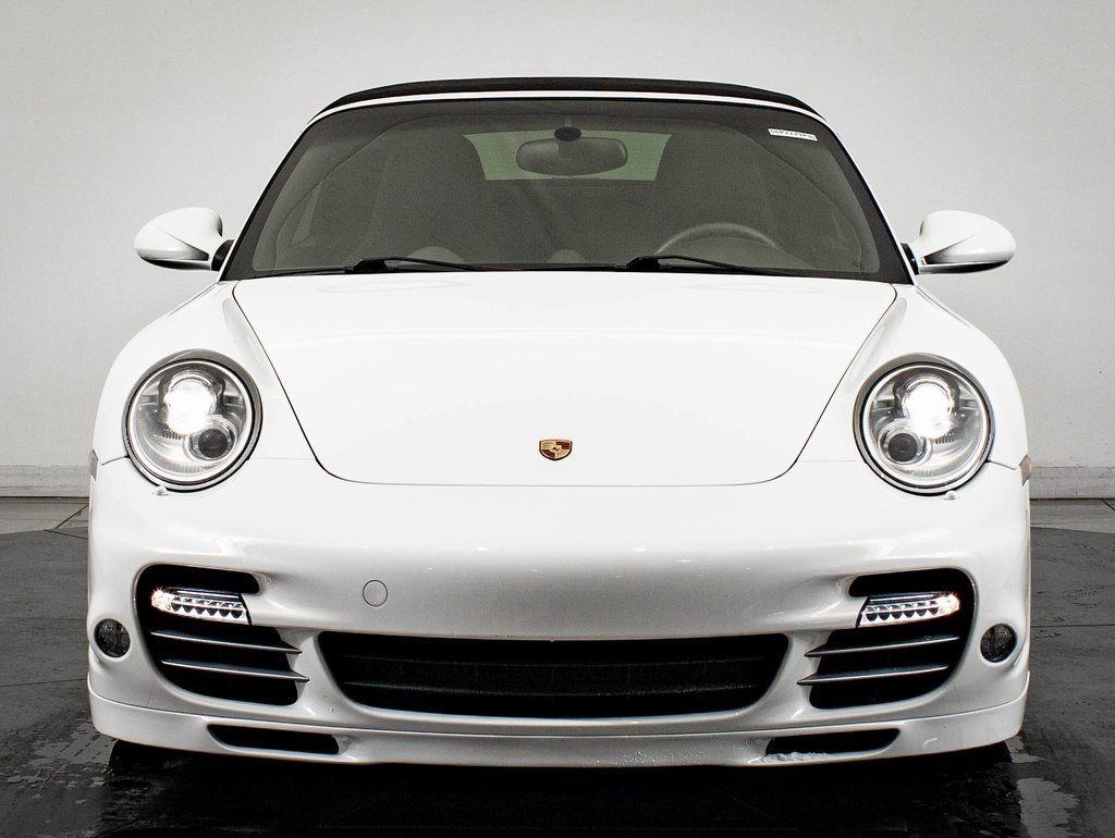 Used 2011 Porsche 911 Turbo S image 11