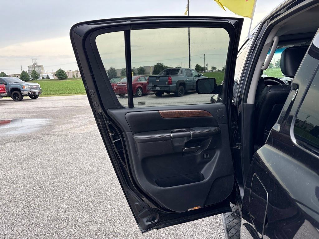 Used 2010 Nissan Armada Platinum w/ Captain Seat Pkg AWD/4WD image 19