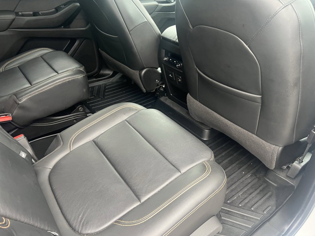 Used 2020 Chevrolet Traverse LT w/ LT Premium Package image 10