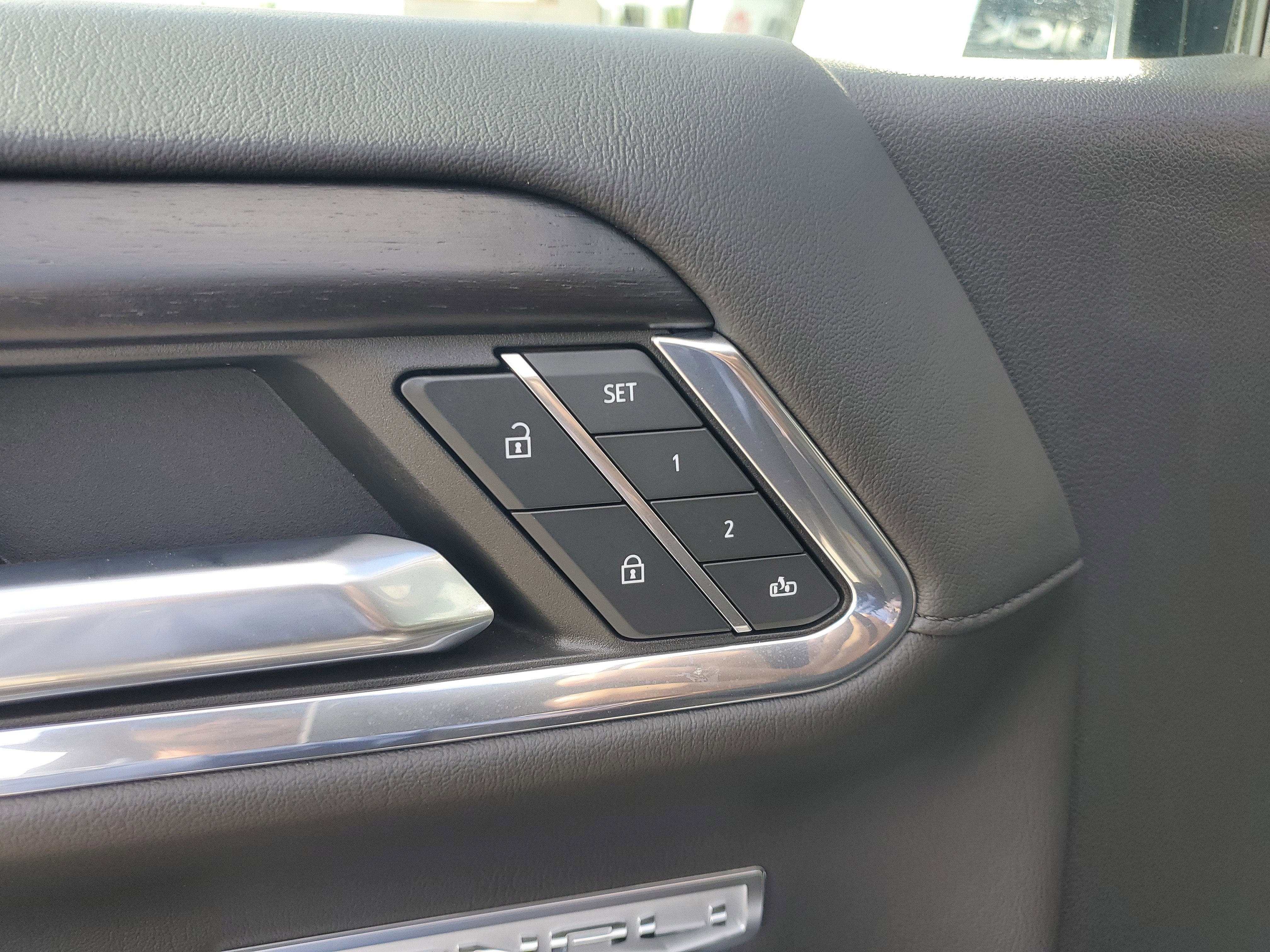 Used 2024 GMC Sierra 1500 Denali w/ Technology Package image 30