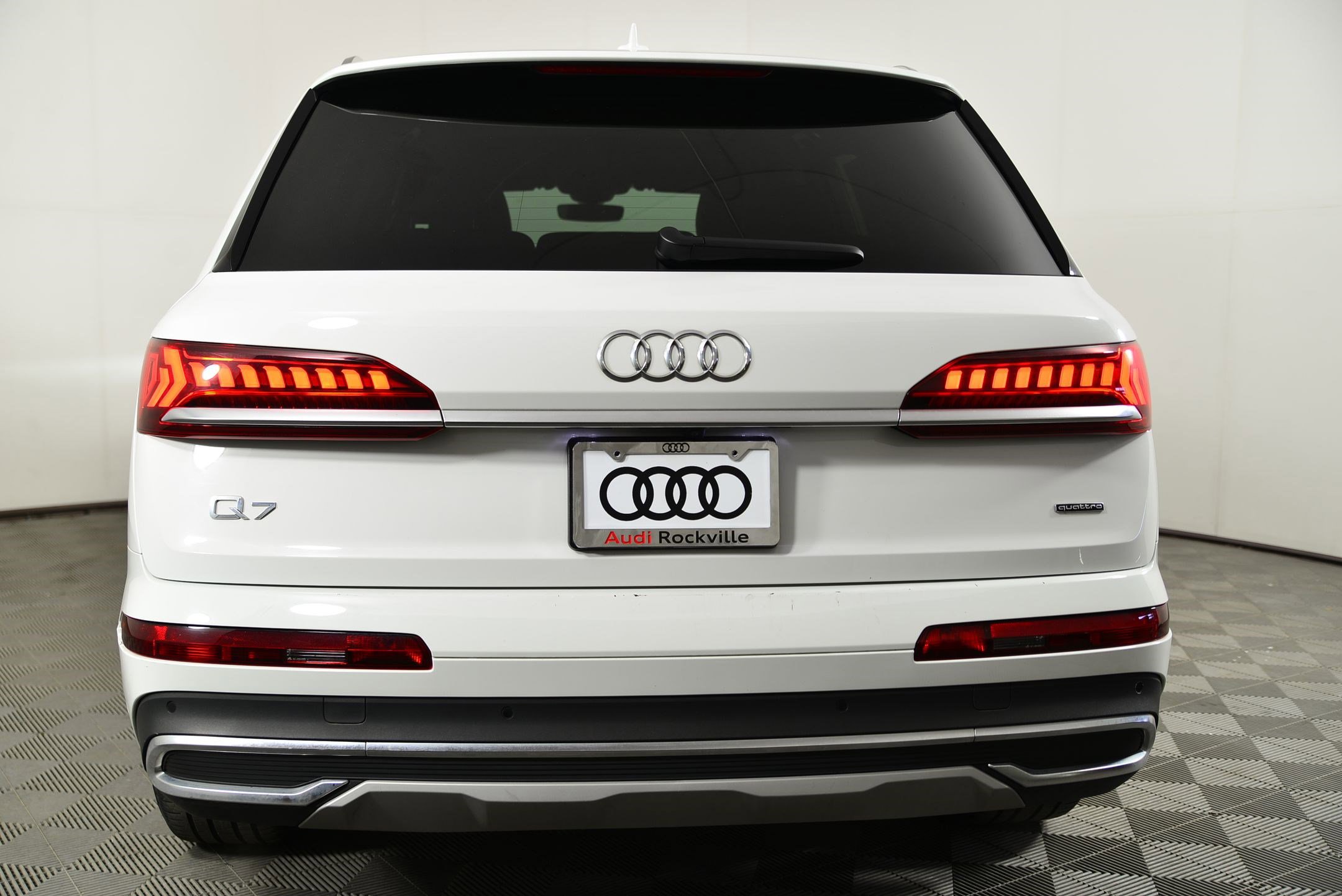 Used 2023 Audi Q7 2.0T Premium Plus w/ Premium Plus Package image 10