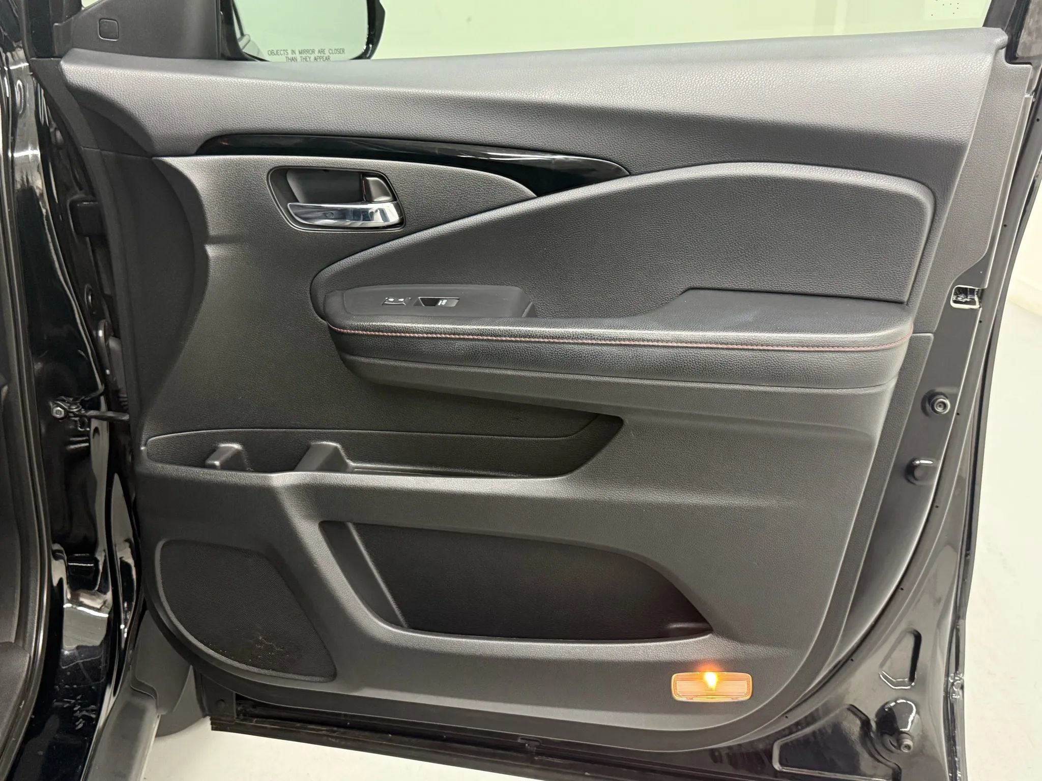 Used 2017 Honda Ridgeline Black Edition image 27