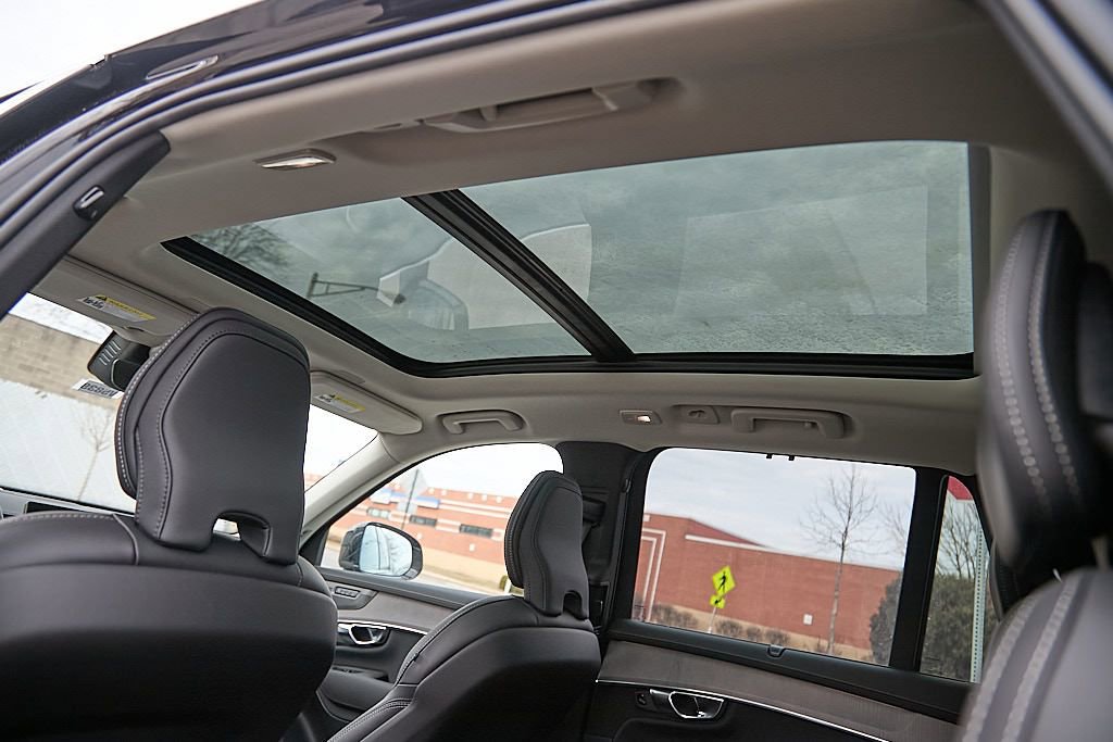 New 2026 Volvo XC90 T8 Ultra w/ Protection Package AWD/4WD image 23