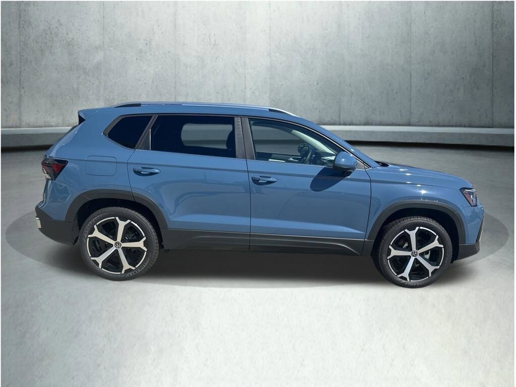 New 2027 Volkswagen Taos SEL AWD/4WD image 6