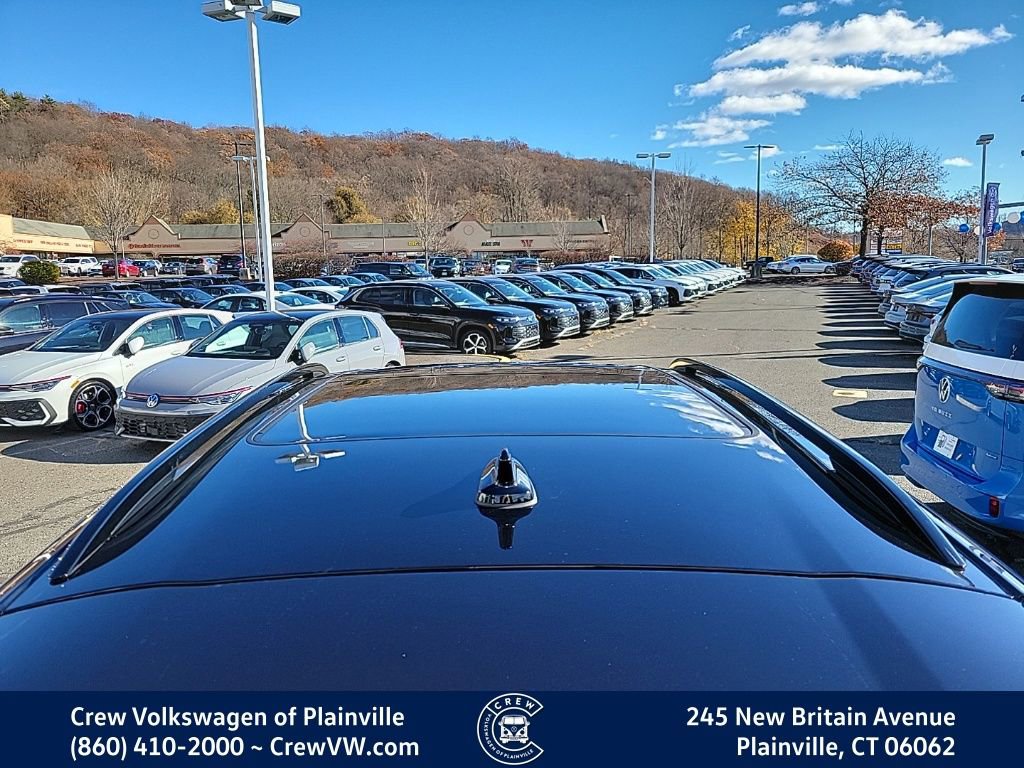 New 2026 Volkswagen Tiguan SE R-Line image 30