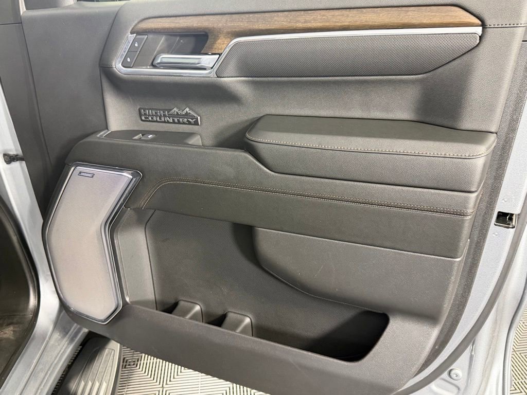 Used 2024 Chevrolet Silverado 1500 High Country w/ High Country Premium Package image 37