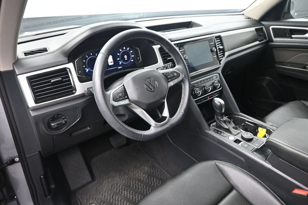 Used 2023 Volkswagen Atlas SE AWD/4WD image 12