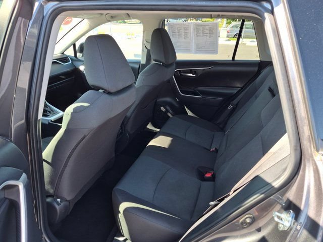 Used 2025 Toyota RAV4 XLE FWD image 14