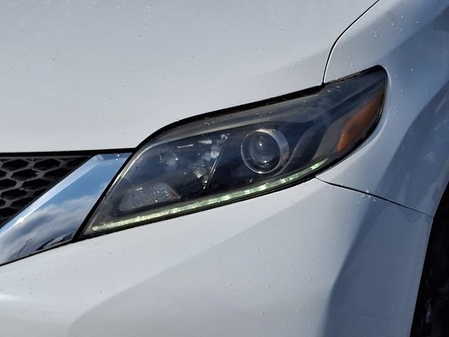 Used 2016 Toyota Sienna SE w/ SE Preferred Package FWD image 9