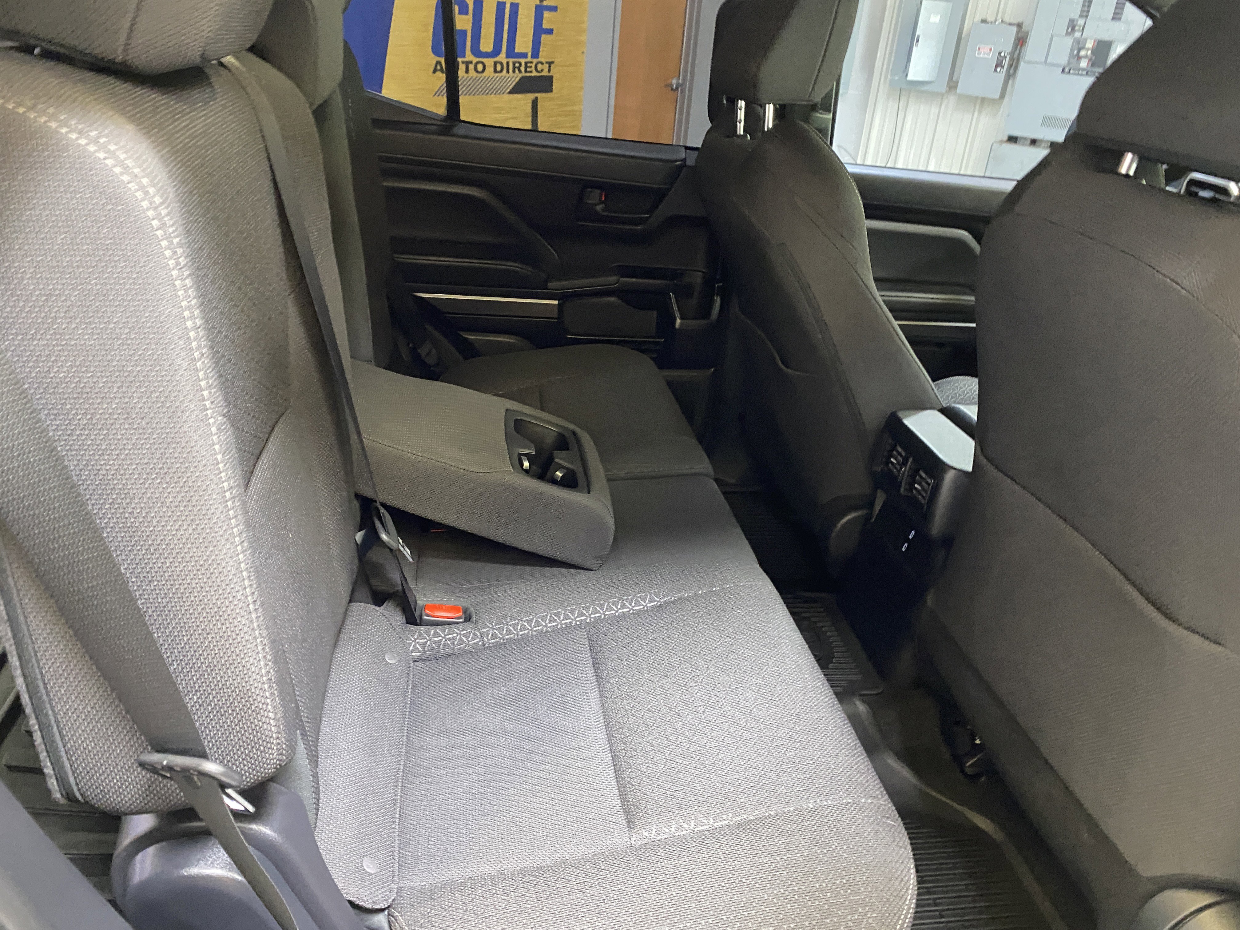 Used 2025 Toyota 4Runner SR5 image 25