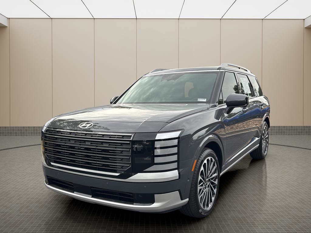 Used 2026 Hyundai Palisade Calligraphy FWD image 1