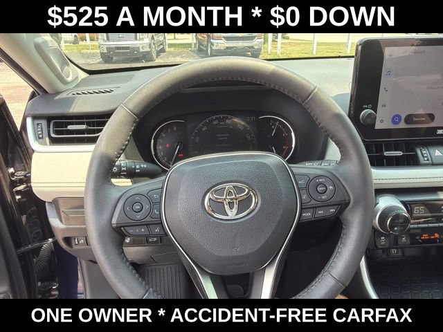 Used 2023 Toyota RAV4 XLE Premium AWD/4WD image 21
