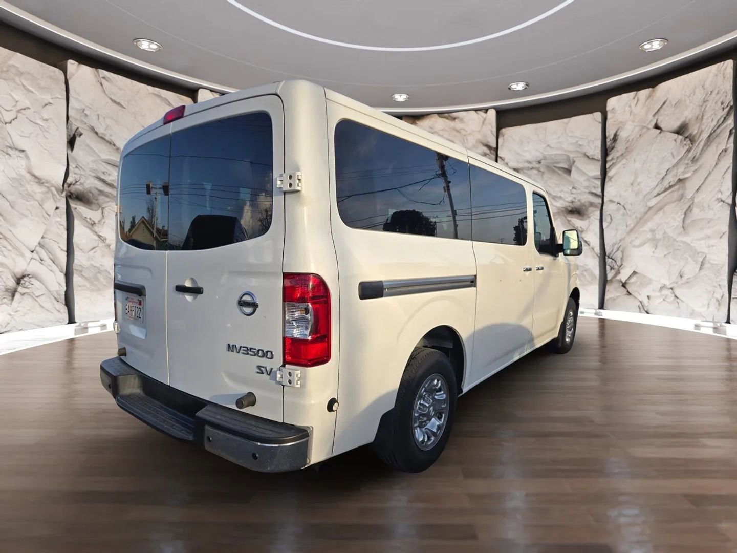 Used 2017 Nissan NV 3500 SV w/ SV Technology Package image 6