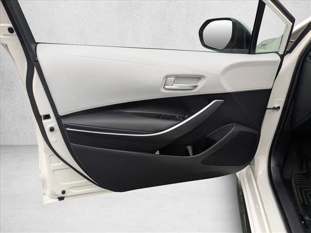 Used 2020 Toyota Corolla SE FWD image 12
