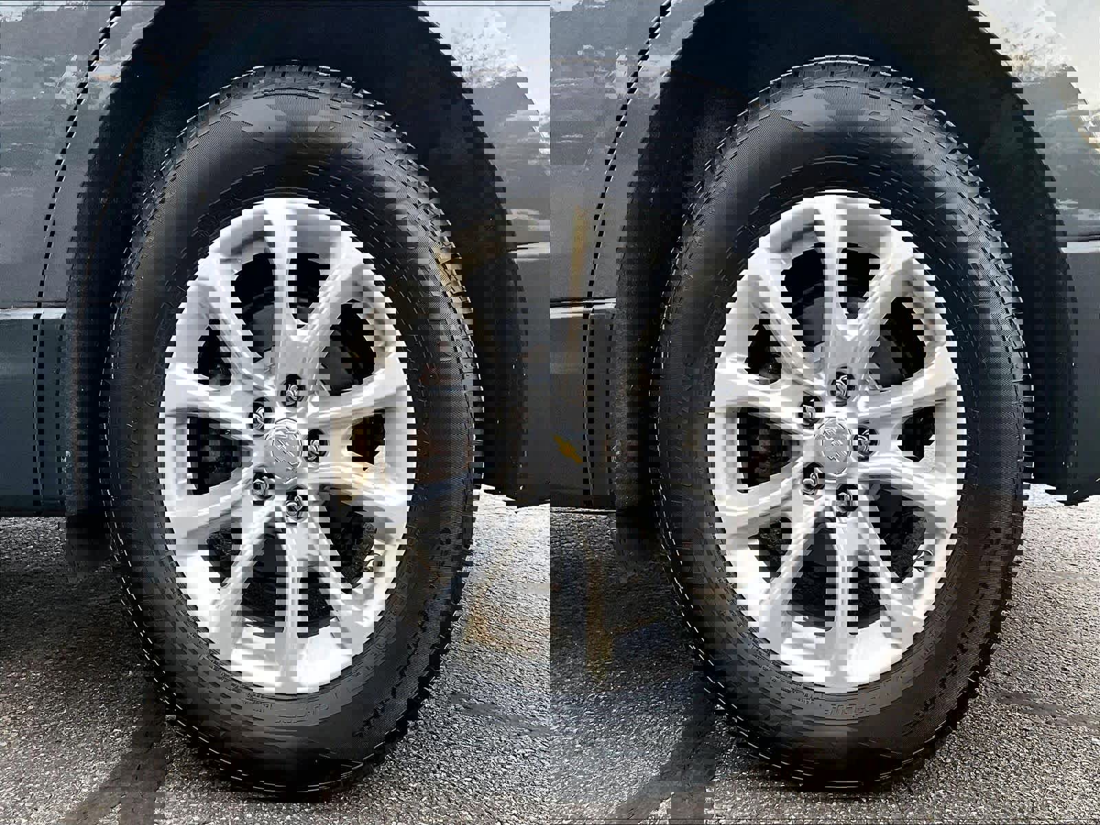 Used 2019 Chevrolet Equinox LT image 7