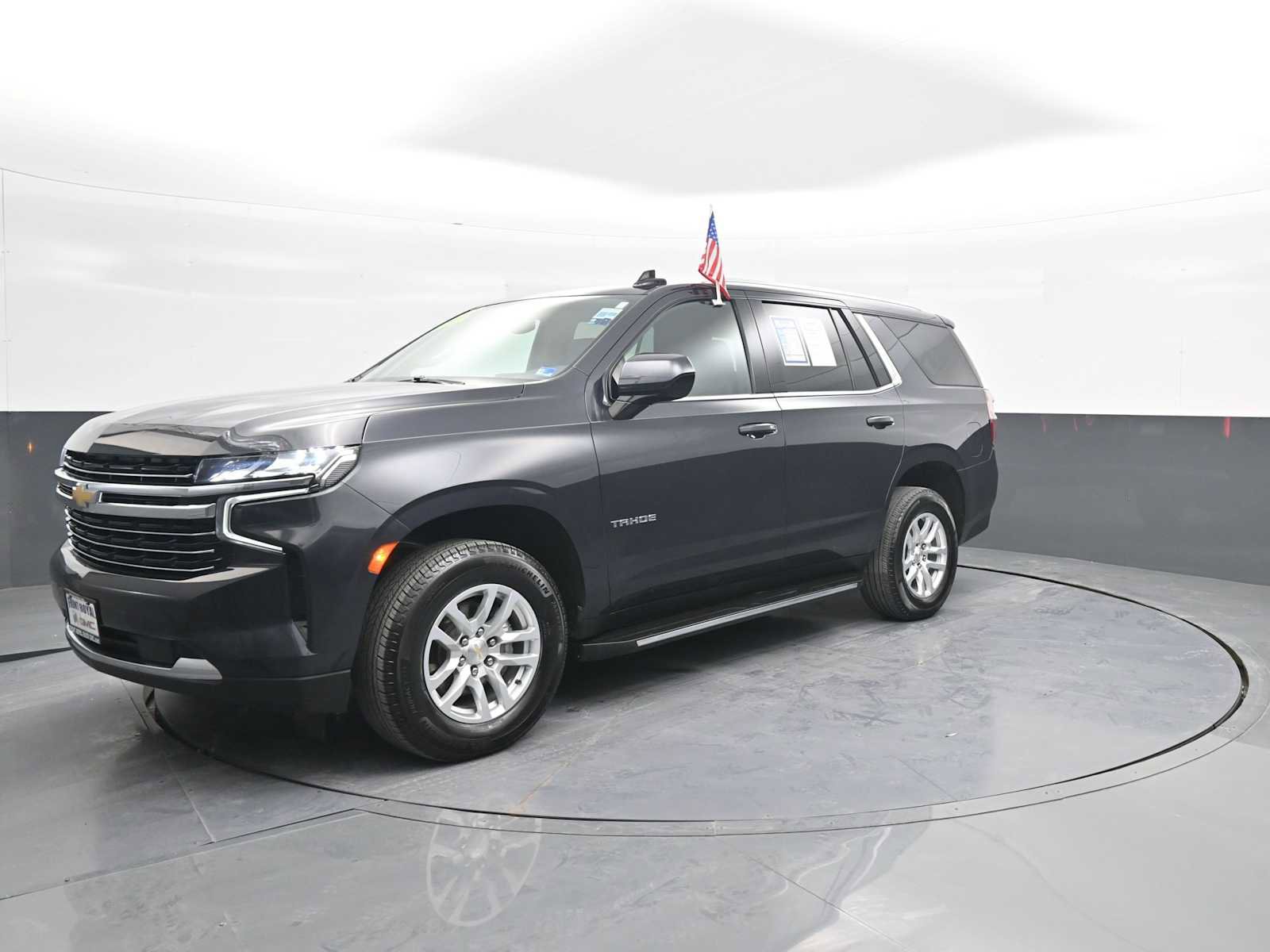 Used 2024 Chevrolet Tahoe LT AWD/4WD image 4