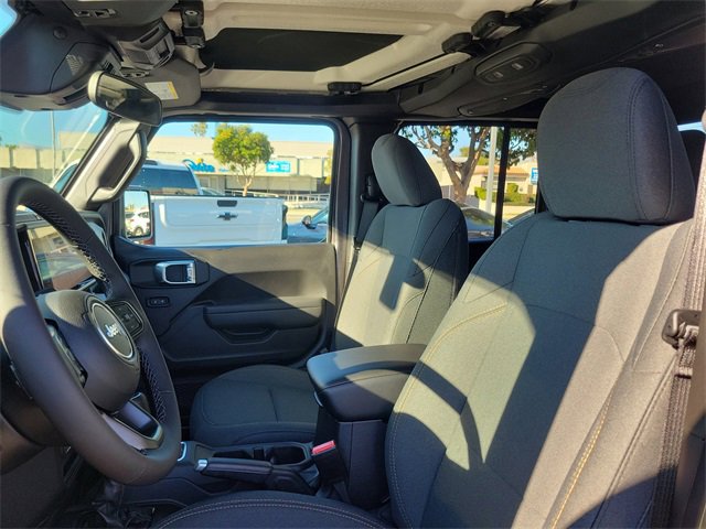 New 2026 Jeep Gladiator Sport image 13