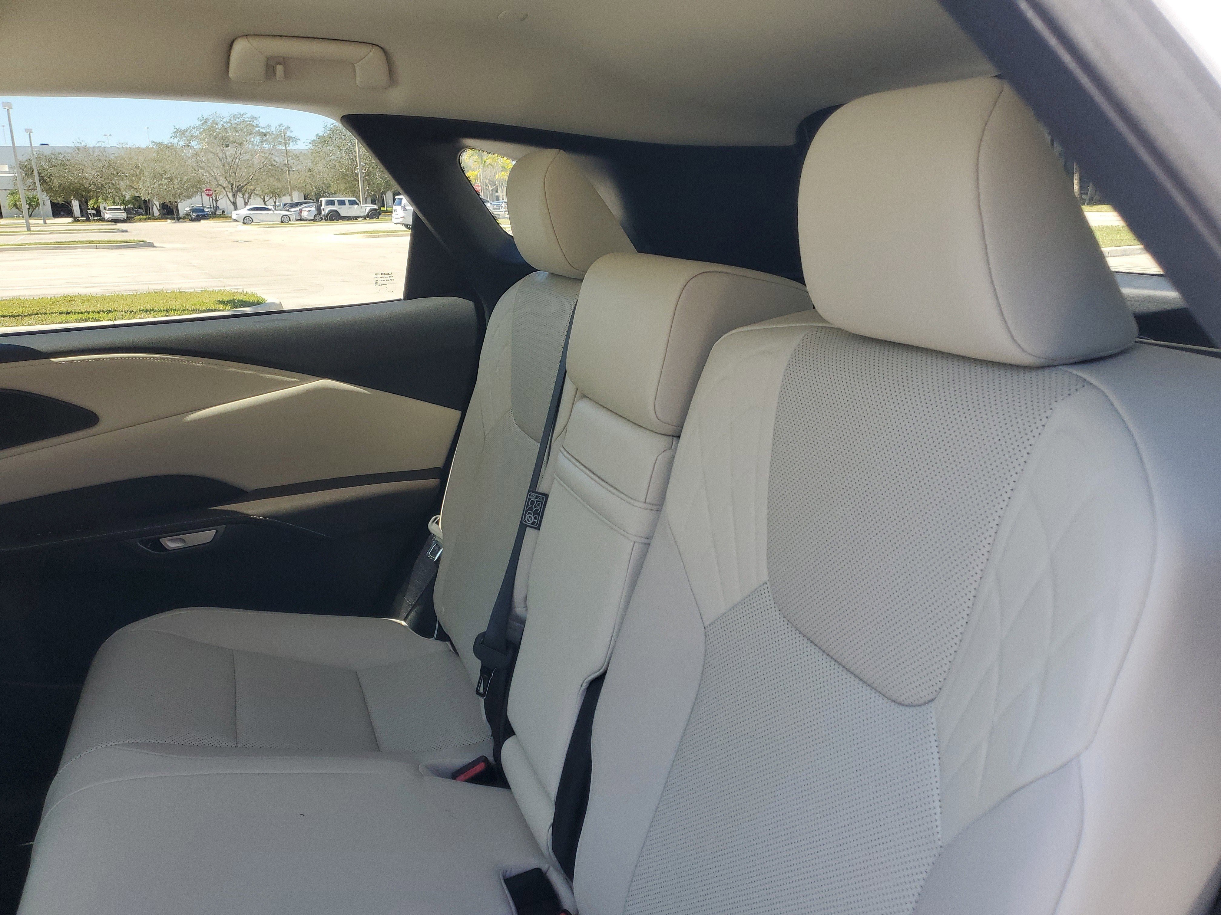 Used 2023 Lexus RX 350 FWD w/ Accessory Package (Z1) image 14