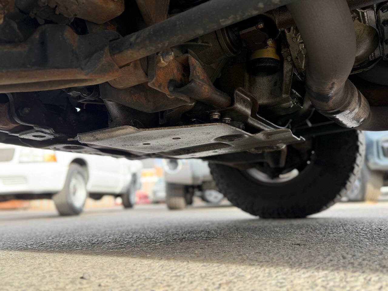 Used 2001 GMC Sierra 2500 SLE w/ Off-Road Skid Plate Pkg image 50