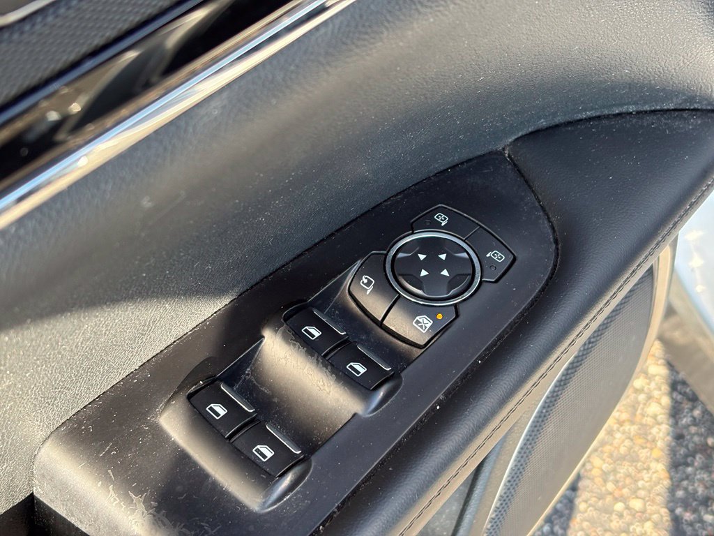 Used 2023 Lincoln Nautilus AWD w/ Premium Package image 10