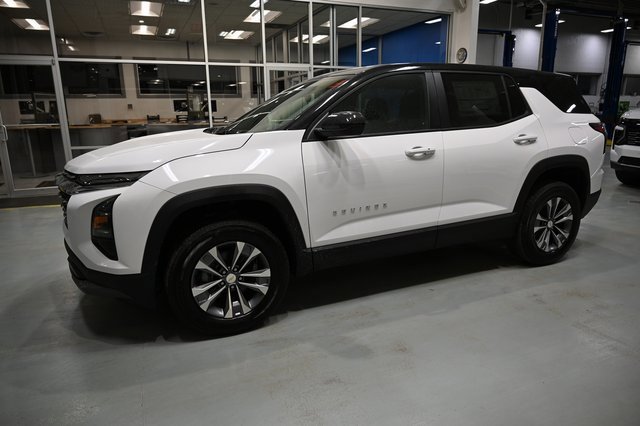 New 2026 Chevrolet Equinox LT w/ Convenience Package II image 7