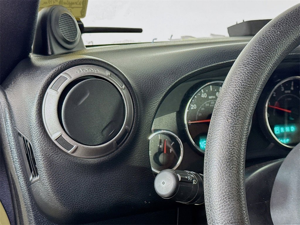 Used 2013 Jeep Wrangler Sport image 10