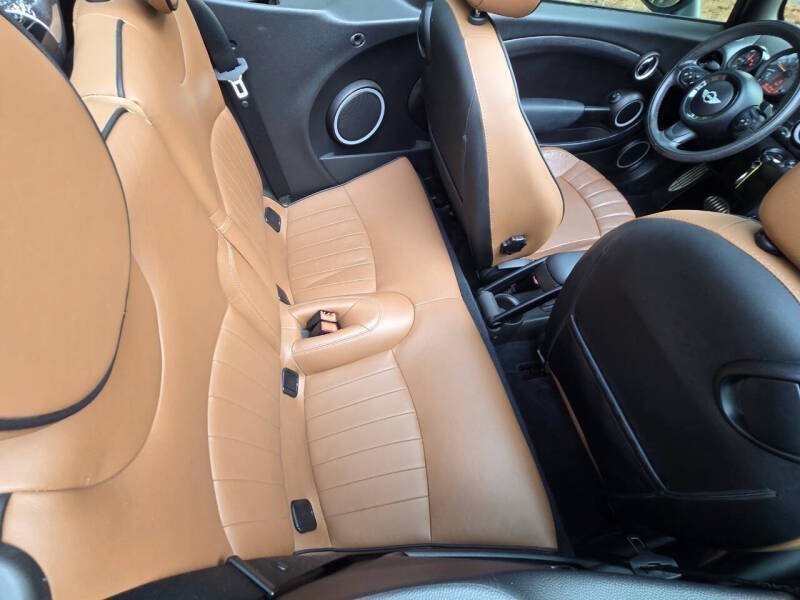 Used 2015 MINI Cooper S FWD image 16