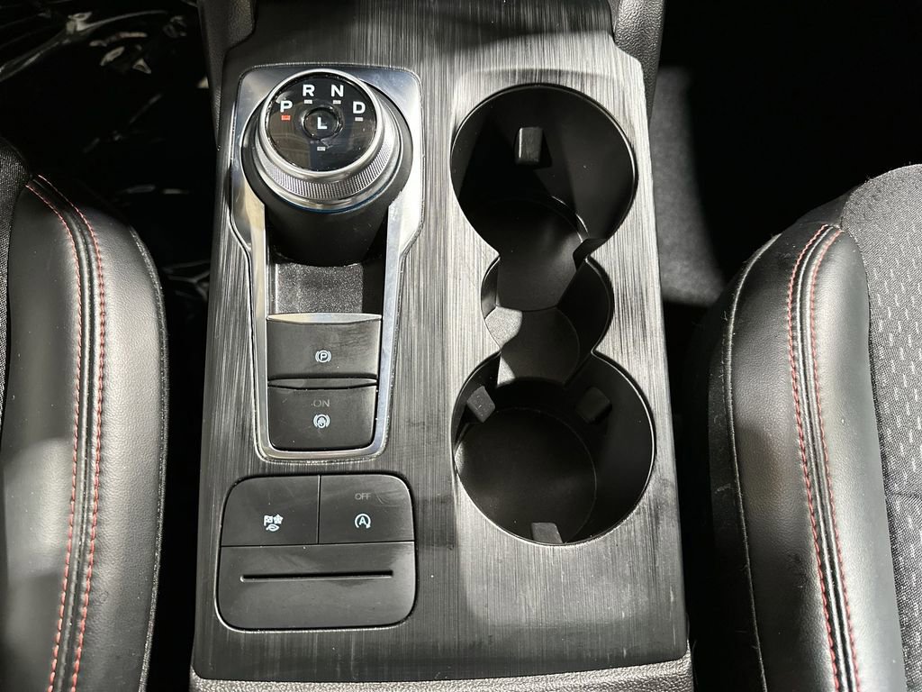 Used 2025 Ford Escape ST-Line image 20