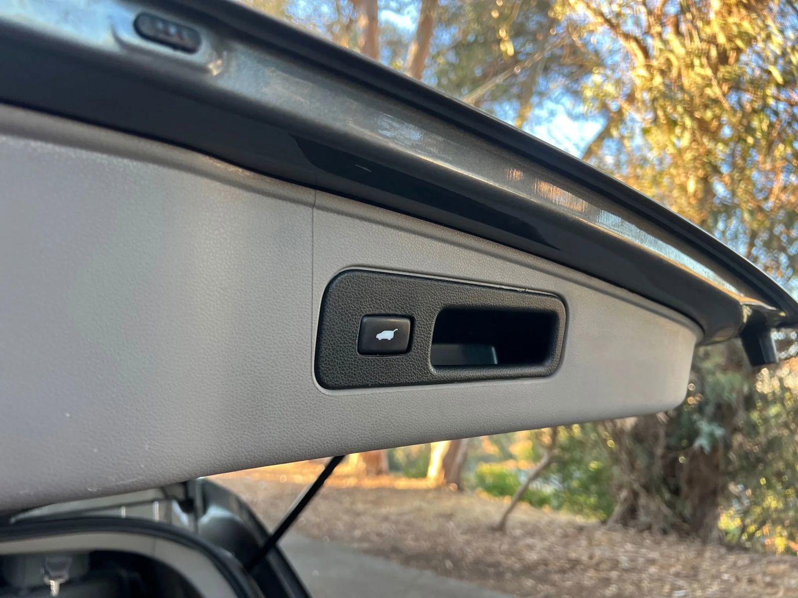 Used 2012 Honda Odyssey EX-L image 22