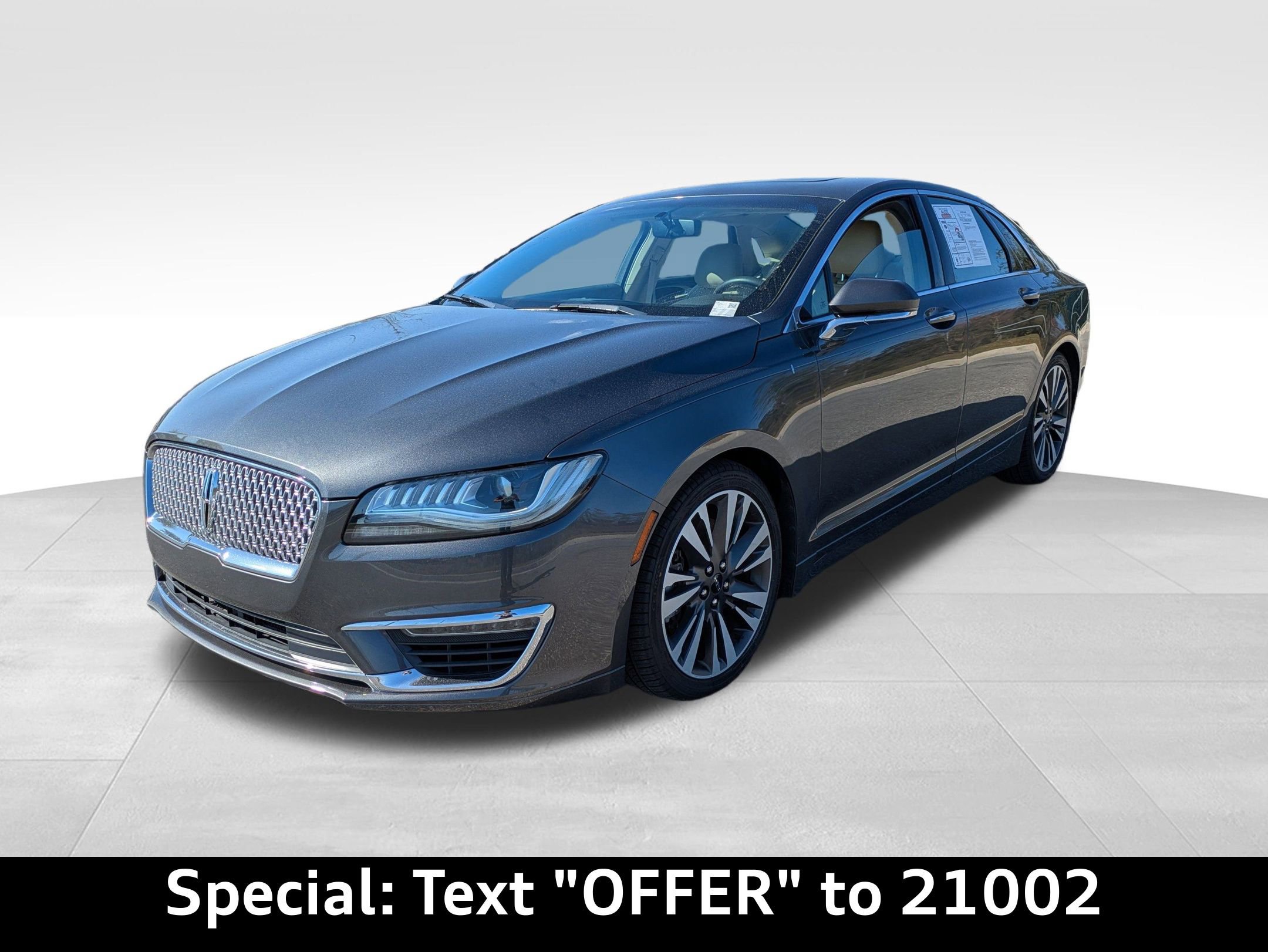 Used 2017 Lincoln MKZ Reserve image 8