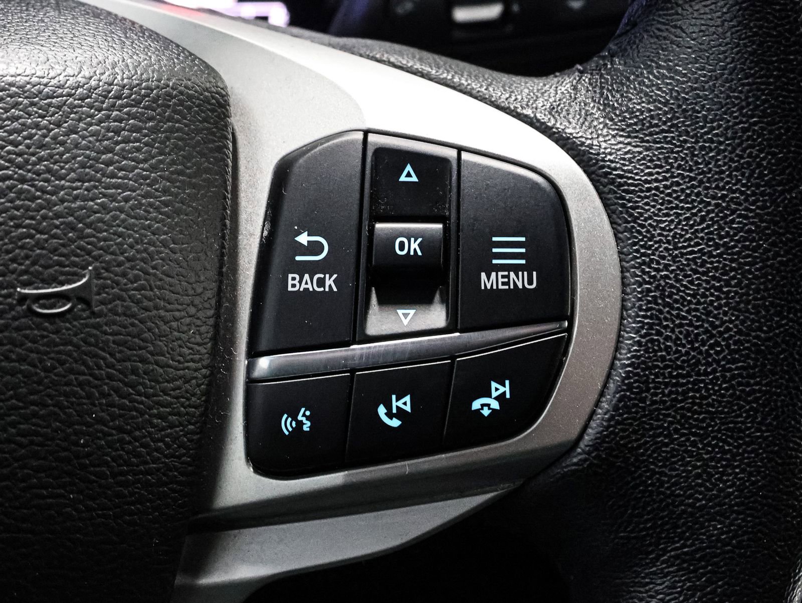 Certified 2023 Ford Explorer XLT w/ Equipment Group 202A image 36