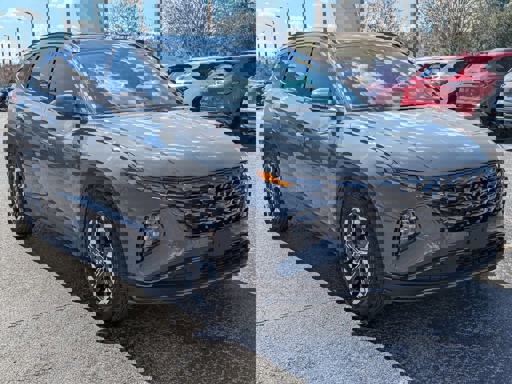 Used 2024 Hyundai Tucson Limited image 2