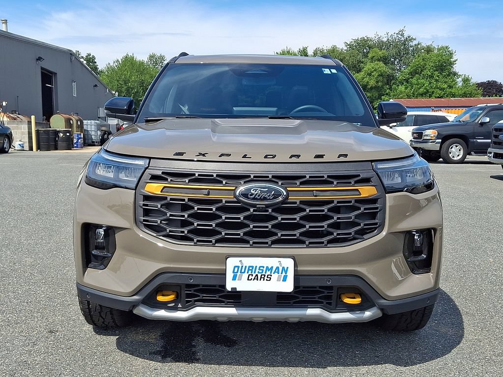 Used 2026 Ford Explorer Tremor w/ Tremor Ultimate Package AWD/4WD image 2