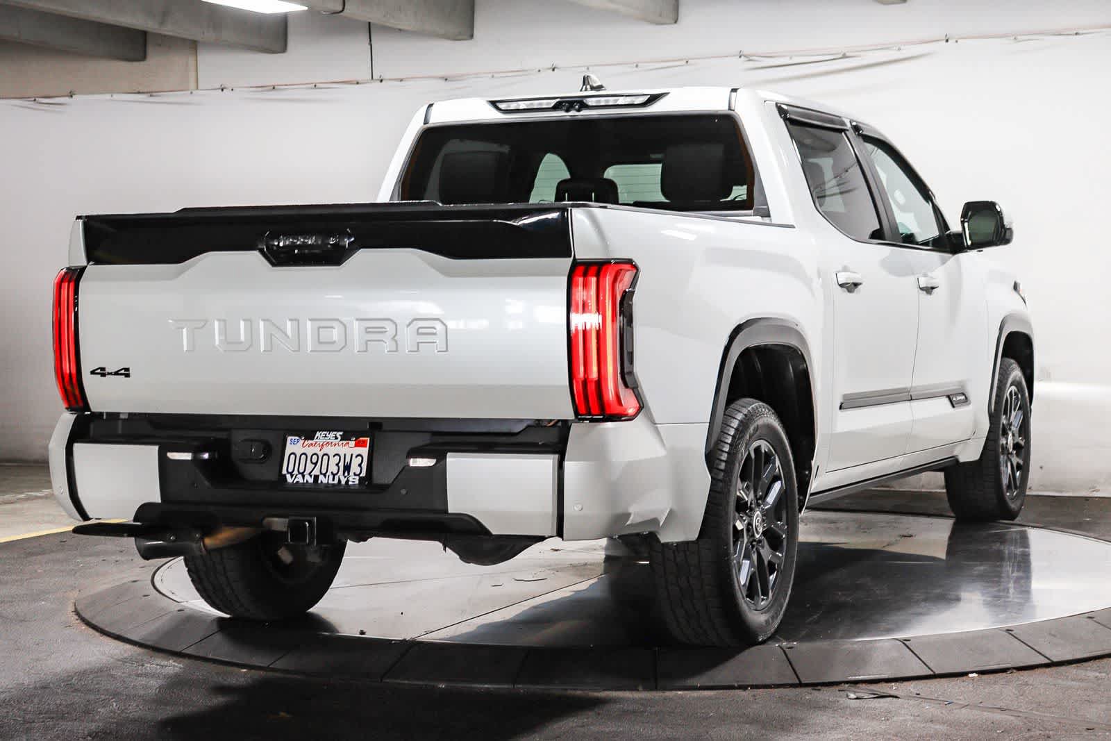 Used 2024 Toyota Tundra Platinum AWD/4WD image 10