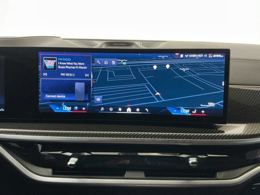 Certified 2025 BMW X7 M60i AWD/4WD image 11